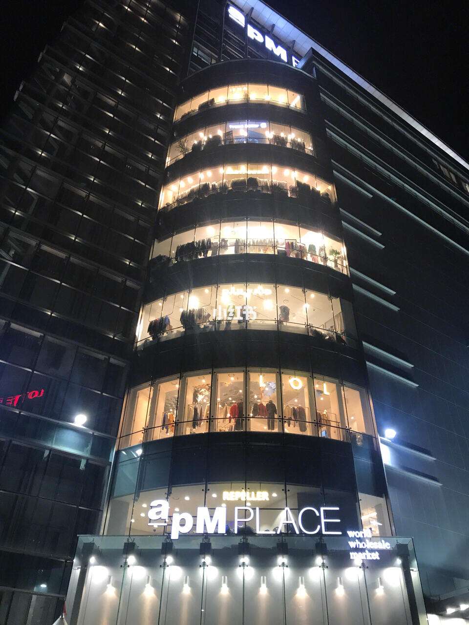 韓國東大門服裝批發(fā)攻略 女人的天堂，淘貨圣地